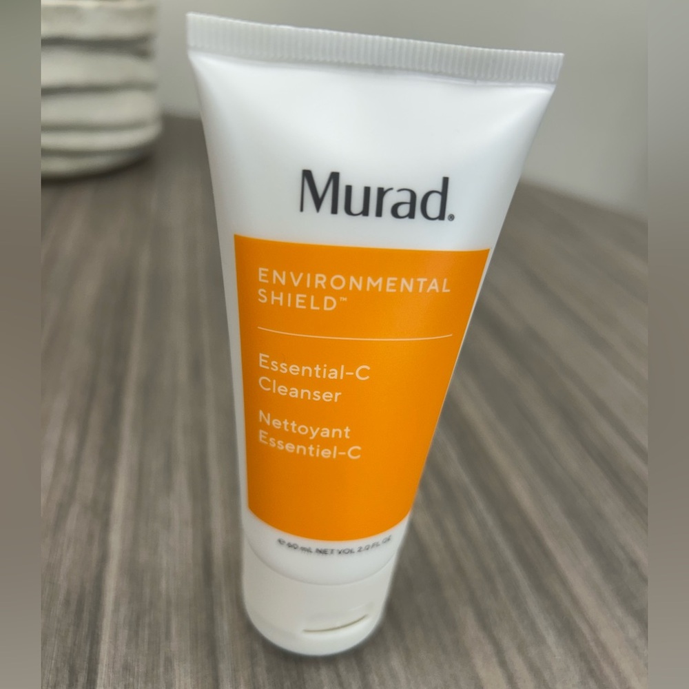 Murad Essential-C Cleanser - brand new unopened